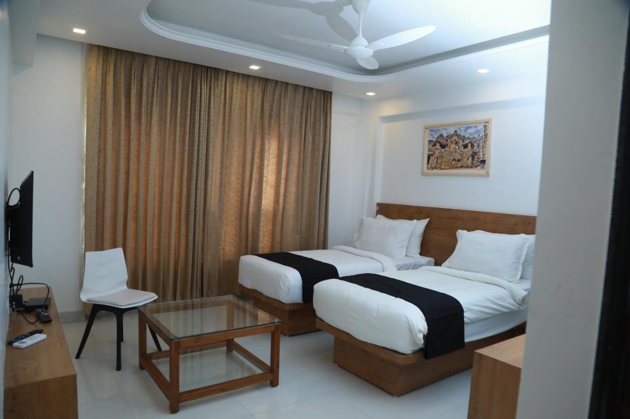 Hotel The Orange Flag, Phulambri Ganori Exteriér fotografie